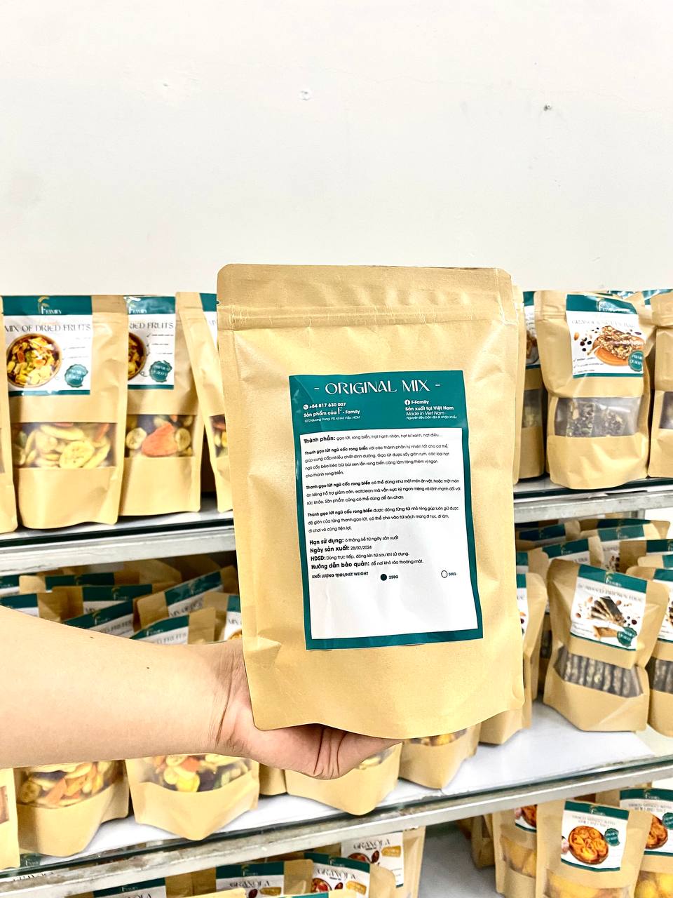 NGŨ CỐC GRANOLA CAO CẤP VỊ TRUYỀN THỐNG 500GR
                
                